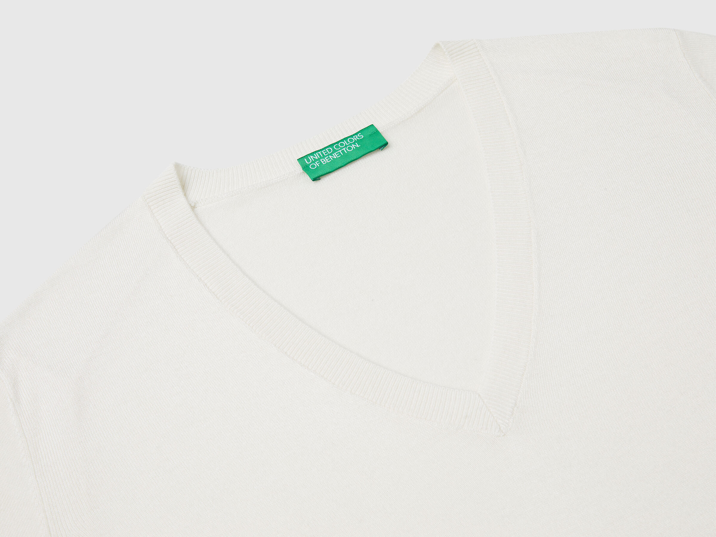 V NECK SWEATER L/S Women image number 7